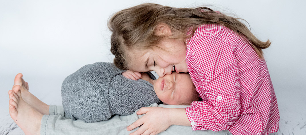 sarahfotografiert - individuelle Newbornbilder bei Euch zu Hause